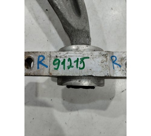 Рычаг подвески (передний правый)