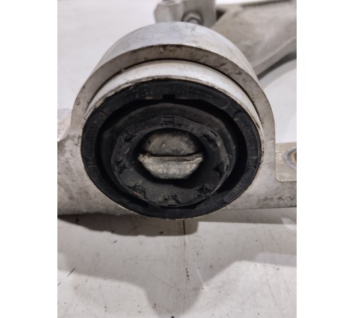 Рычаг подвески (передний правый)