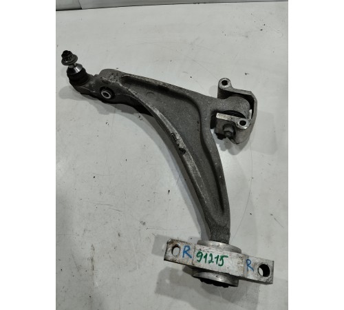 Рычаг подвески (передний правый)