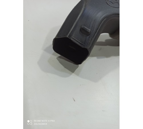 Воздуховод левый