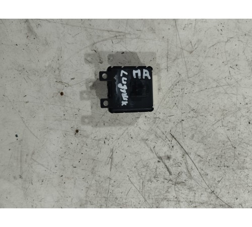 Блок управления сиденьем передний правый