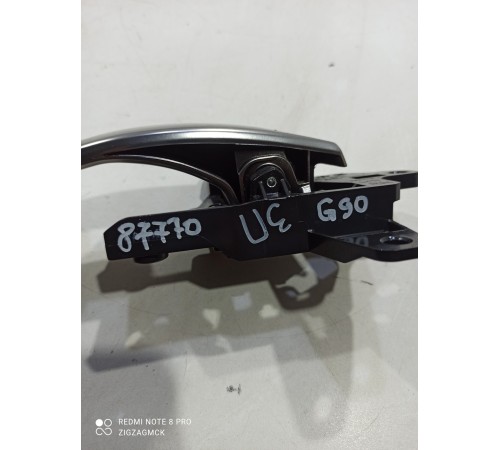 Ручка двери (задняя правая внутренняя)