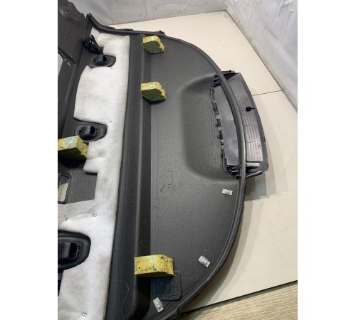 Задняя полка