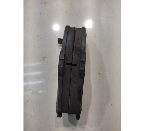 Тормозные колодки (передние правые)