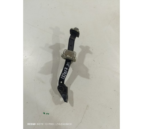 Ограничитель двери передний левый