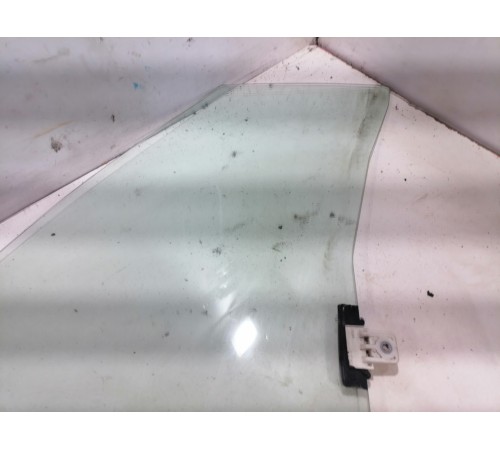 Стекло двери переднее правое