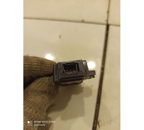 Блок управления обшивкой двери(задний левый)