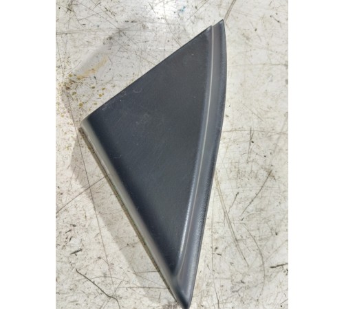 Накладка (угол) двери передняя правая