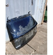 Дверь багажника со стеклом