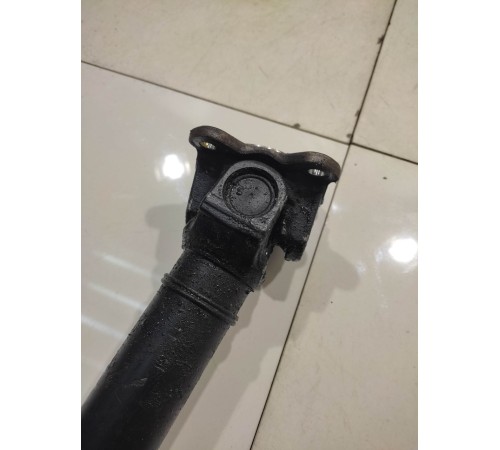 Карданный вал (передний)