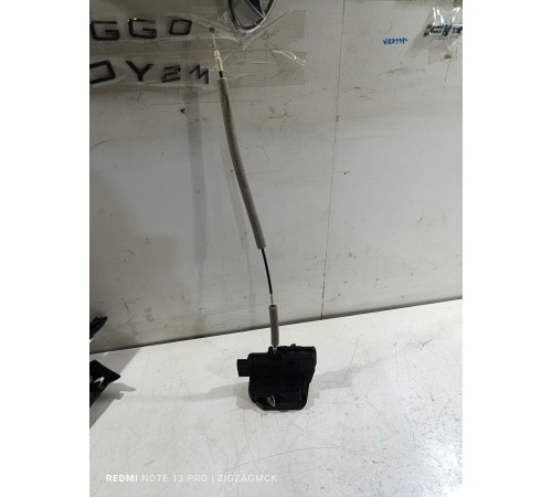 Замок двери задний левый