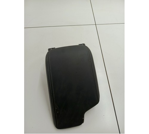 Подлокотник