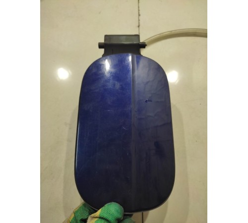 Лючок топливного бака