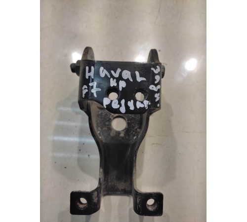 Кронштейн заднего редуктора