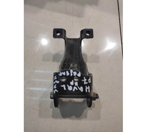 Кронштейн заднего редуктора