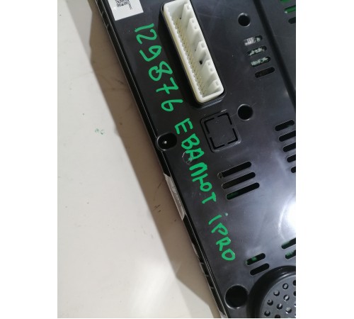 Панель приборов информационный дисплей монитор