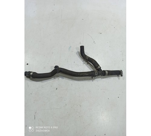 Патрубок системы охлаждения