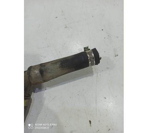 Патрубок системы охлаждения