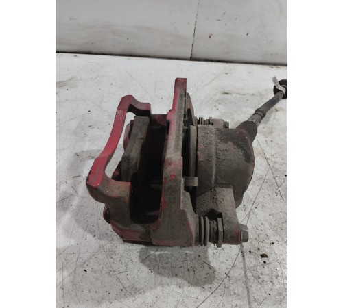 Суппорт передний левый