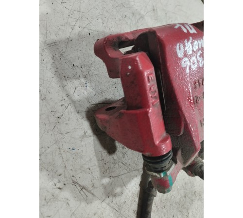 Суппорт передний левый