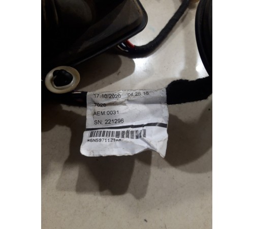 Электропроводка двери (передняя правая)