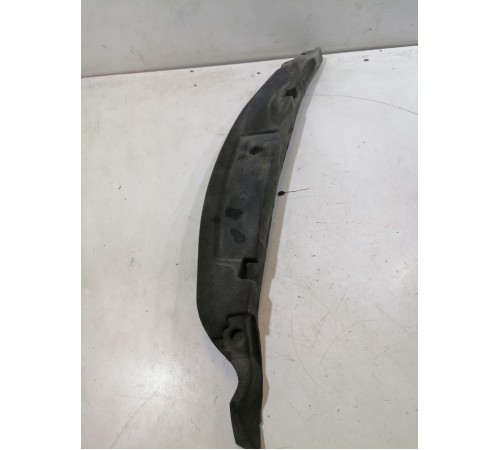 Уплотнитель крыла правый