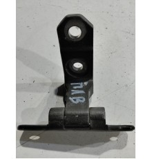 Петля двери(передняя левая верхняя)