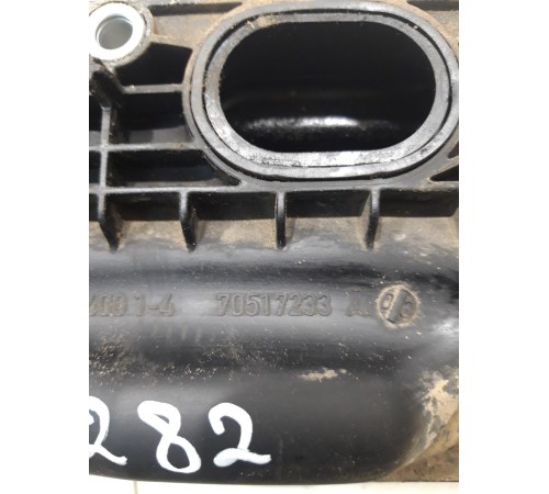 Впускной коллектор (левый)