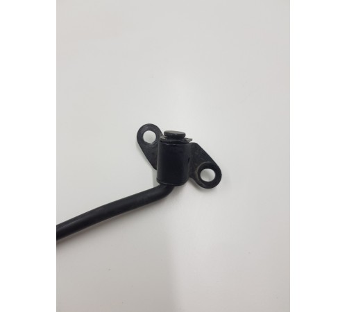 Держатель капота