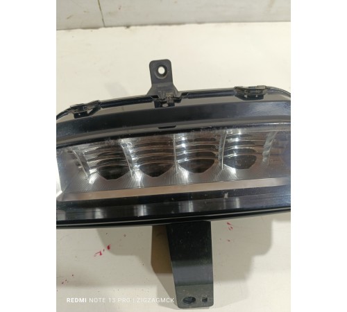 Фара противотуманная левая 