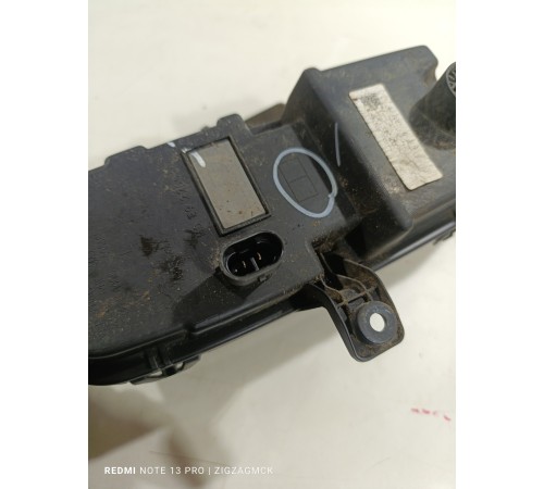 Фара противотуманная левая 