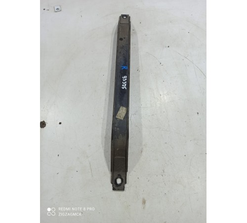 Крепление топливного бака правое