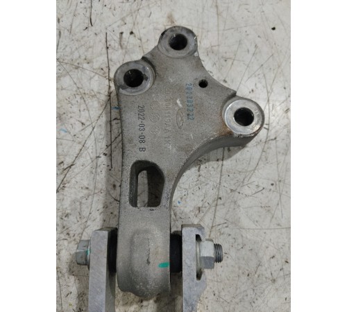 Опора двигателя задняя