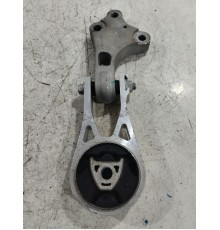 Опора двигателя задняя