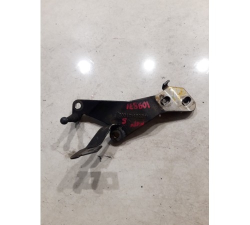 Кронштейн(крепление) выпускного коллектора