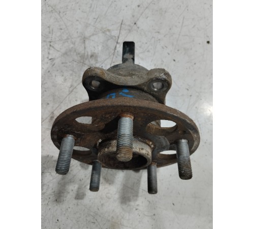 Ступица задняя левая