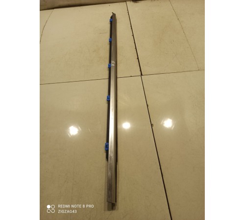 Уплотнитель стекла(передний, левый, внешний)