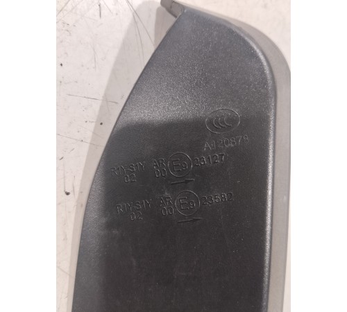 Накладка фонаря задняя правая