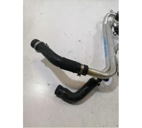 Трубка системы охлаждения