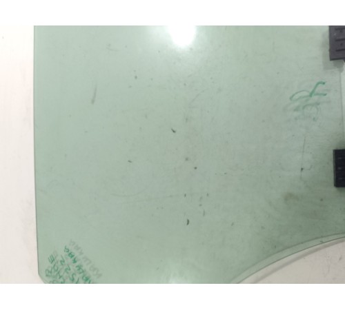 Стекло двери заднее правое