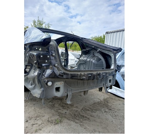 Панель задняя