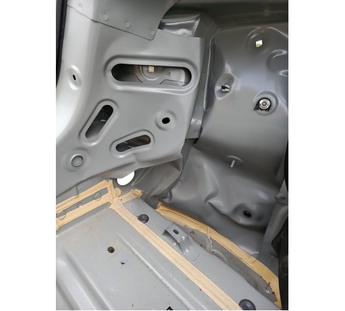 Панель задняя