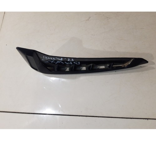 Накладка крыла (передняя, левая)