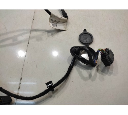 Электропроводка двери (задняя, левая)