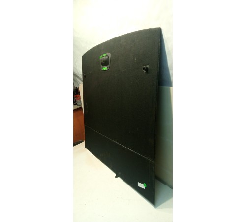 Пол багажника