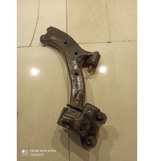 Рычаг подвески(передний левый)