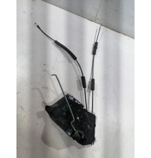 Замок двери передний правый