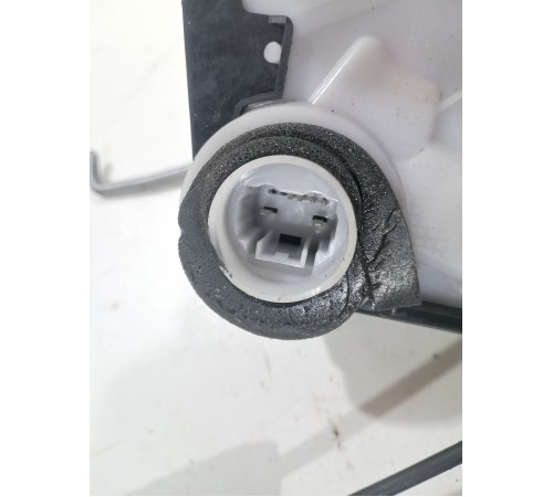 Замок двери передний правый