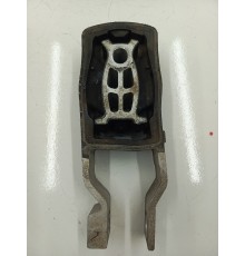 Опора двигателя задняя правая