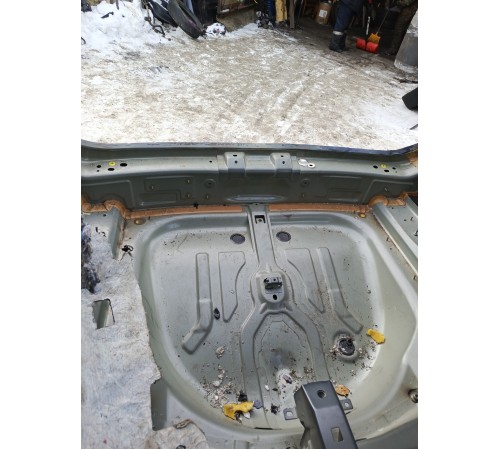 Задняя панель кузова